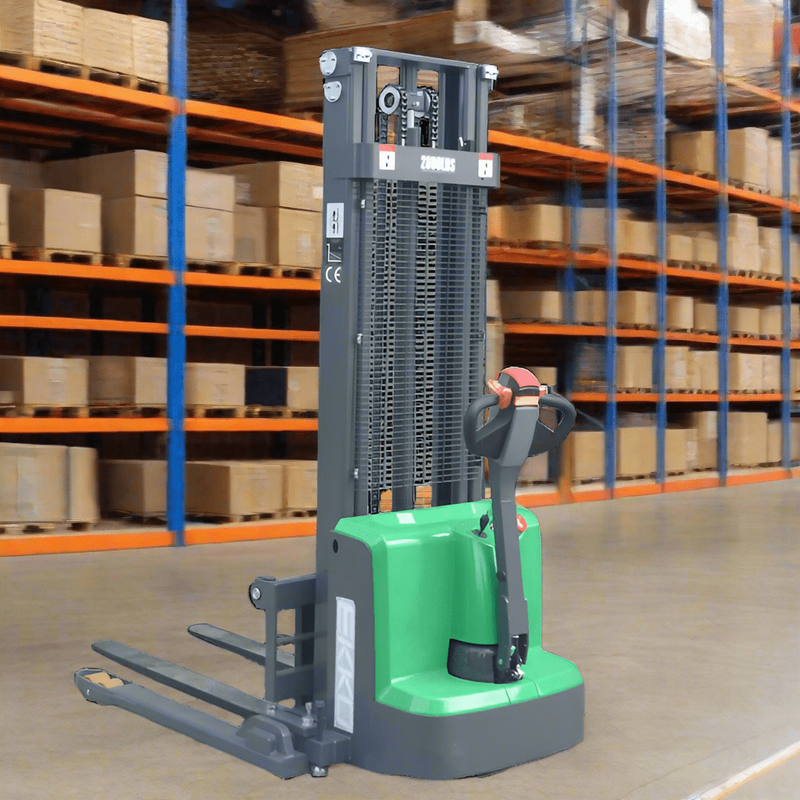 EKKO Stacker EB13E-145Li